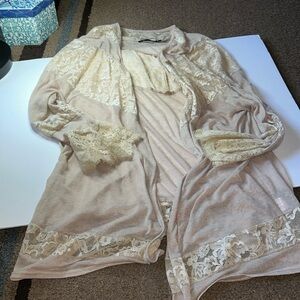 Andre by Unit Kamota/Cardigan Lacy